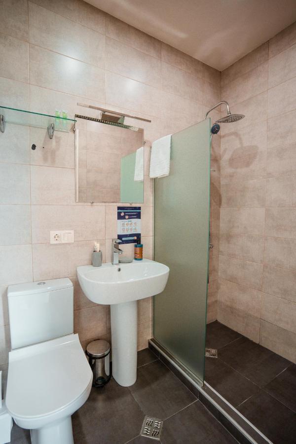 Hotel Grand View In Tbilisi Esterno foto